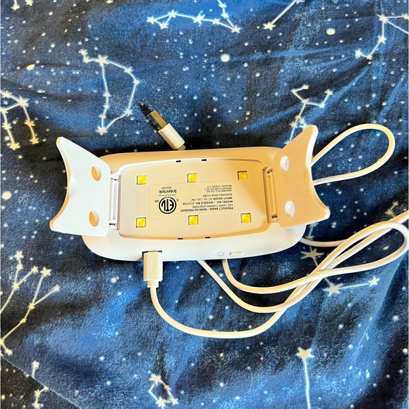 ✨Host Pick!✨ Dashing Diva LED Acrylic Nail Curing Lamp - Picture 2 of 3